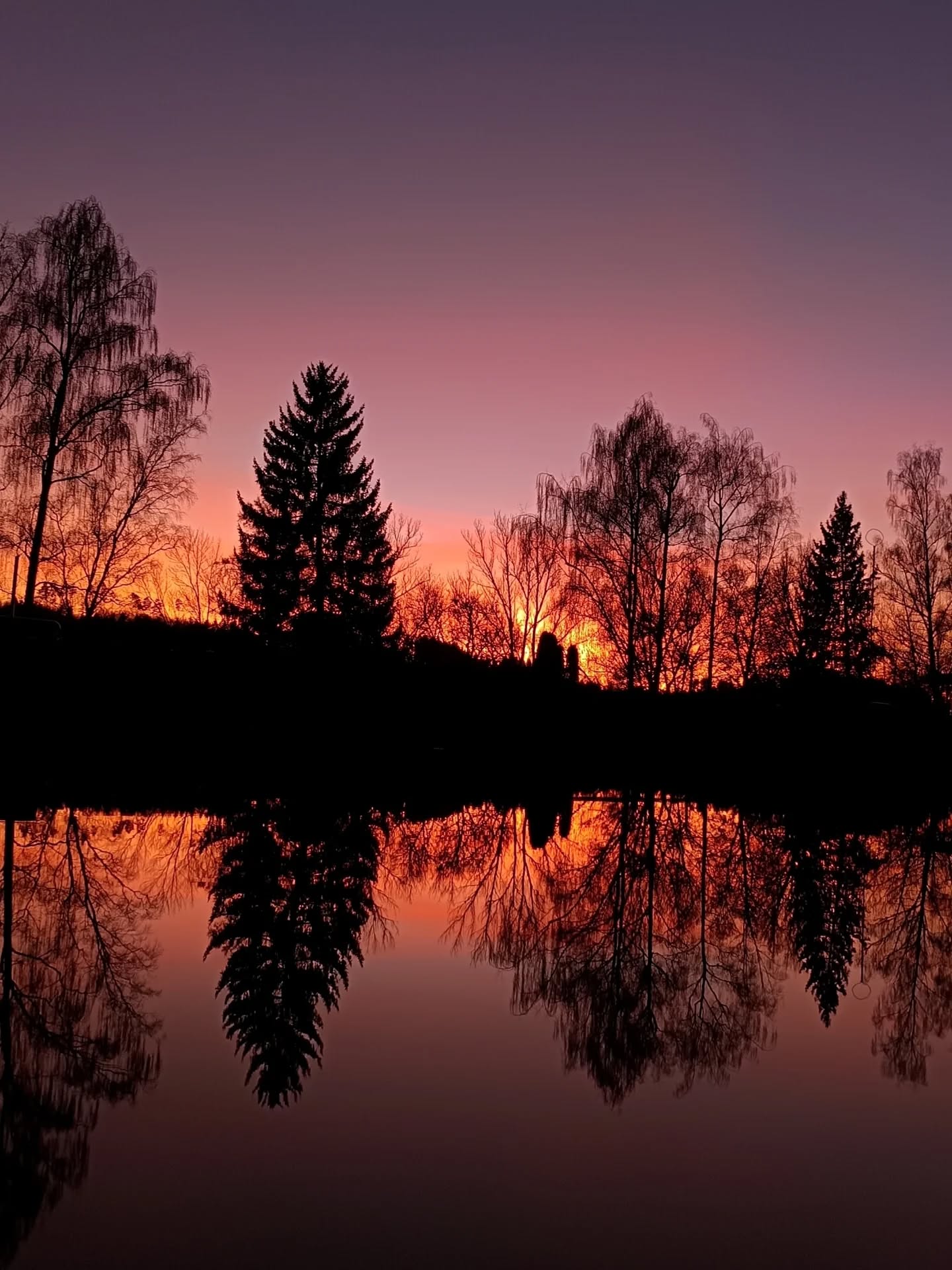 Sunset mirror.
